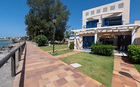 Apartamentos Playa Feliz